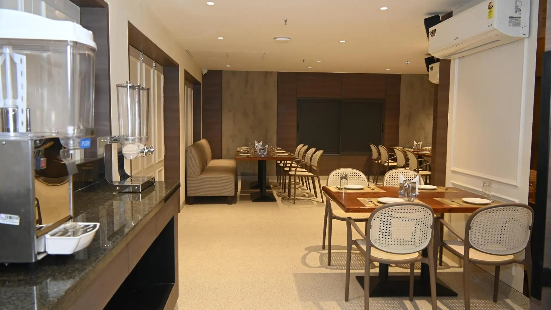 Hotel Bagla Atithi Banaras Varanasi