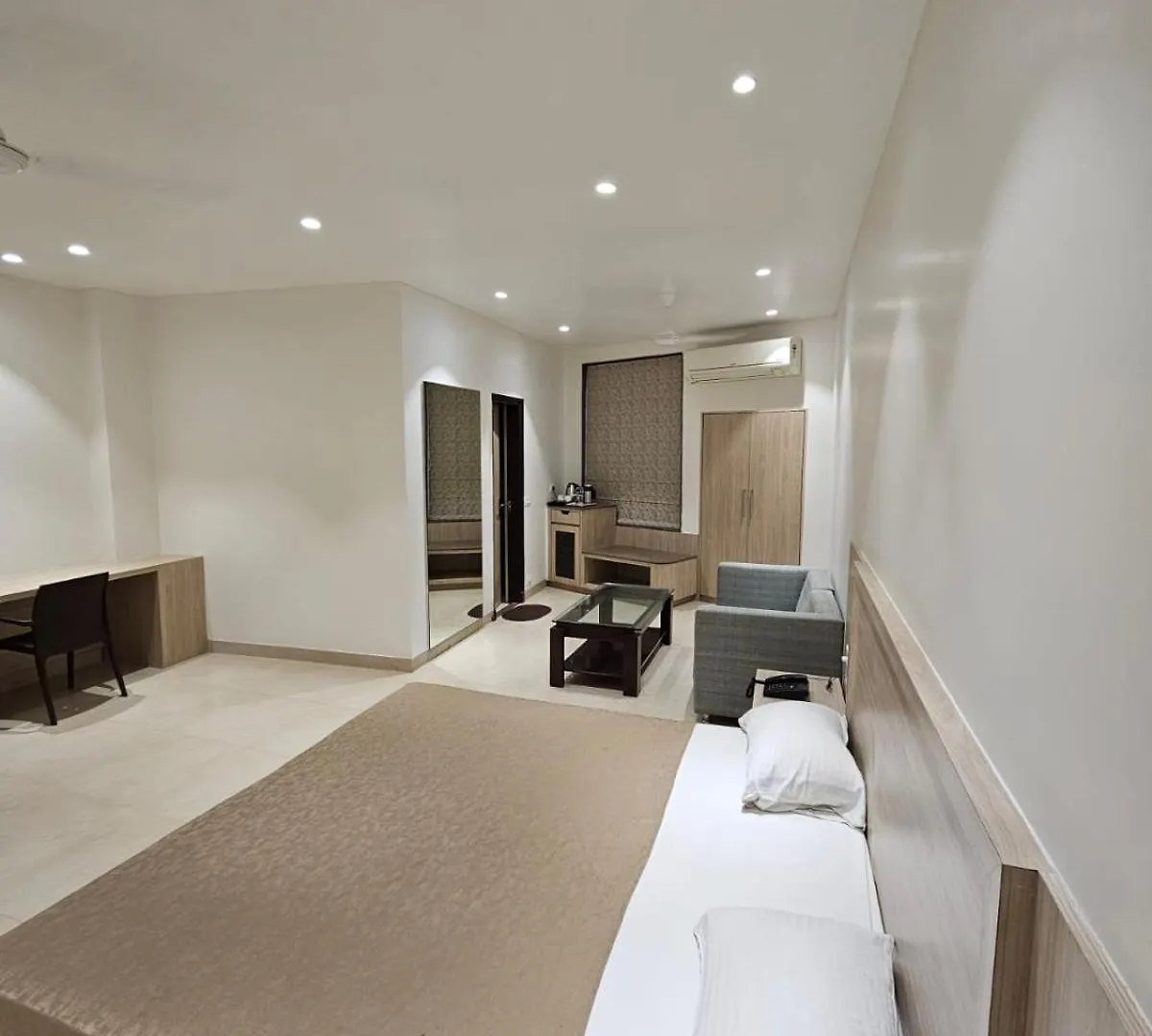 Hotel Bagla Atithi Banaras バラナシ